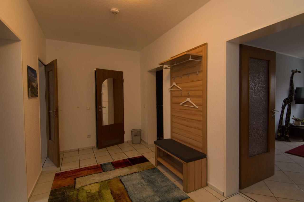 גלזנקירכן Ferienwohnung 'Zimmer Frei' מראה חיצוני תמונה